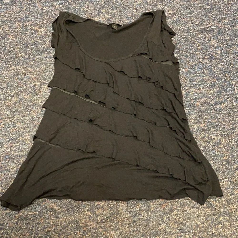 BCX Black Ruffle Top sz. M